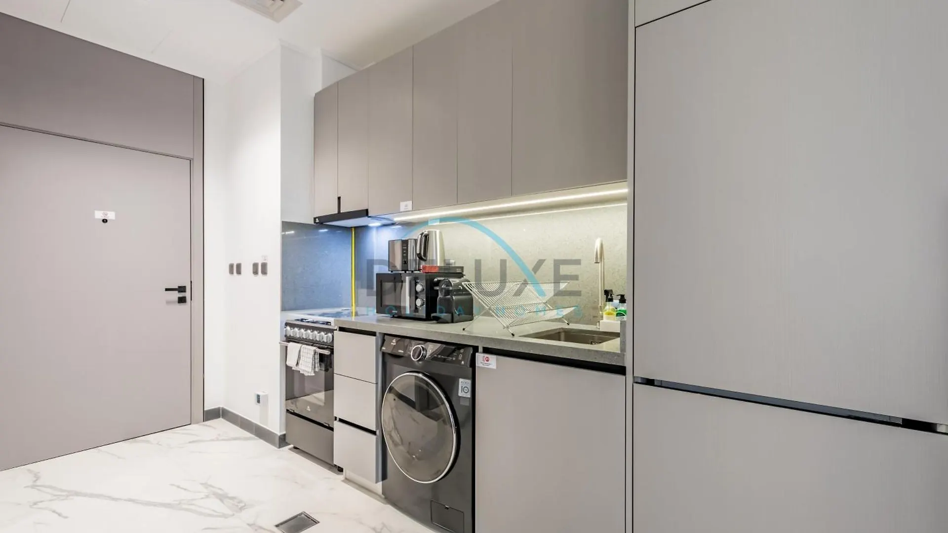 Delightful Studio Apartment At Mag 930, Mohammad Bin Rashid City By Deluxe Holiday Homes Dubai